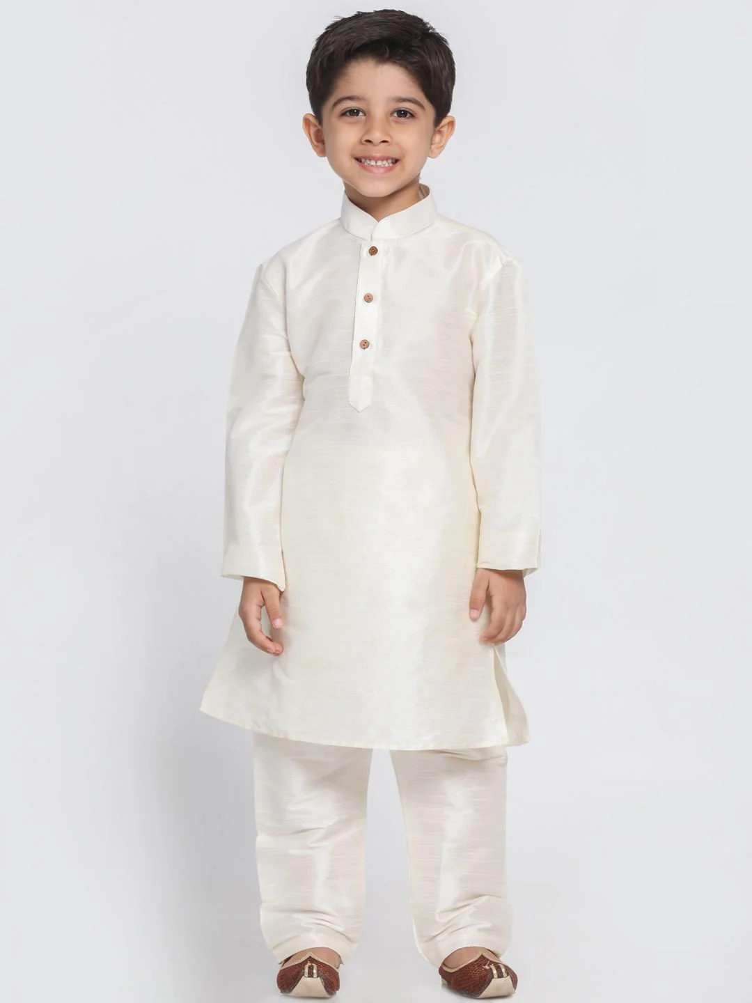 Boys' Cream Cotton Silk Blend Kurta and Pyjama Set - Image 6