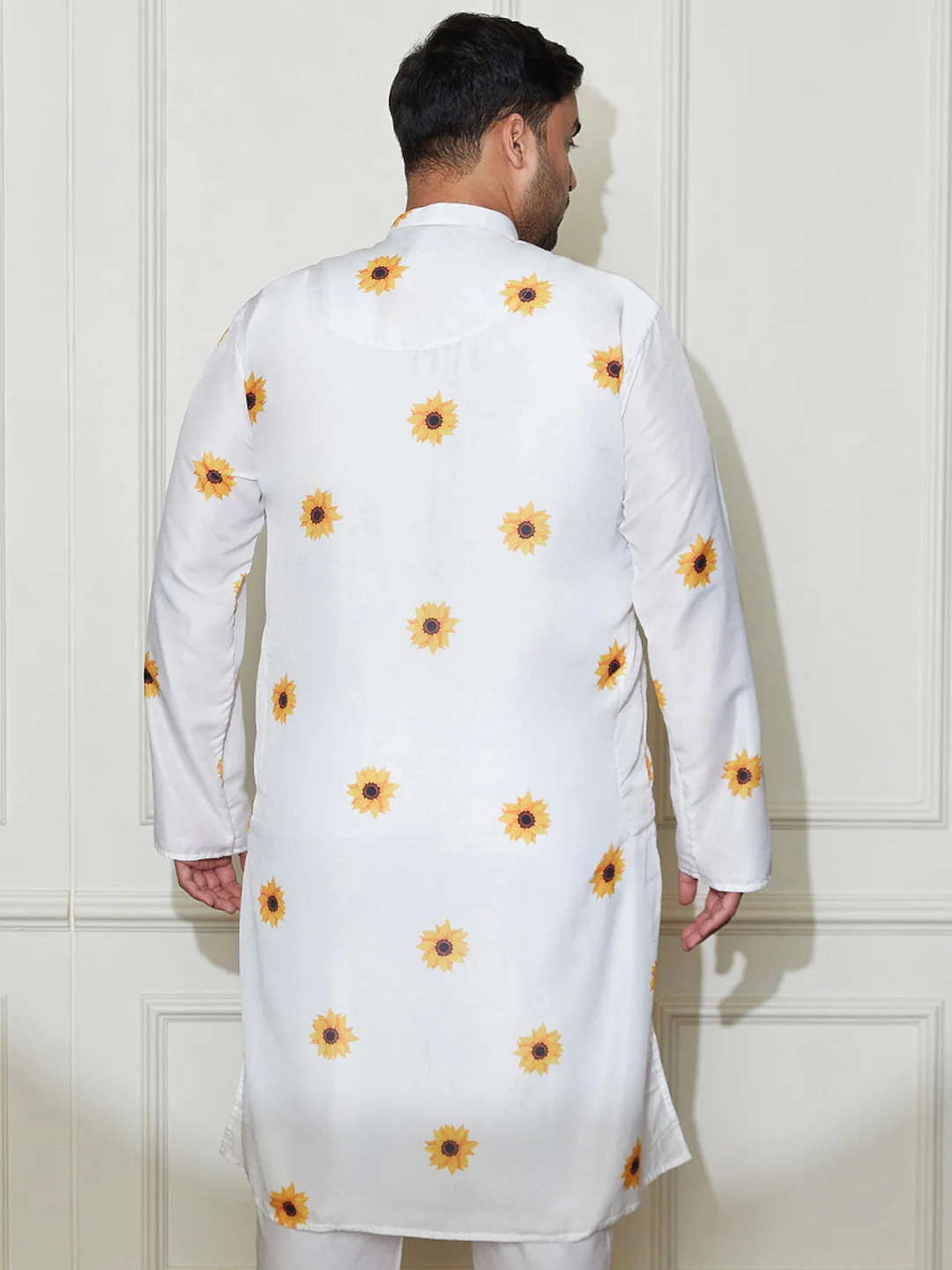 Plus Men's Cream Cotton Blend Kurta - Image 5